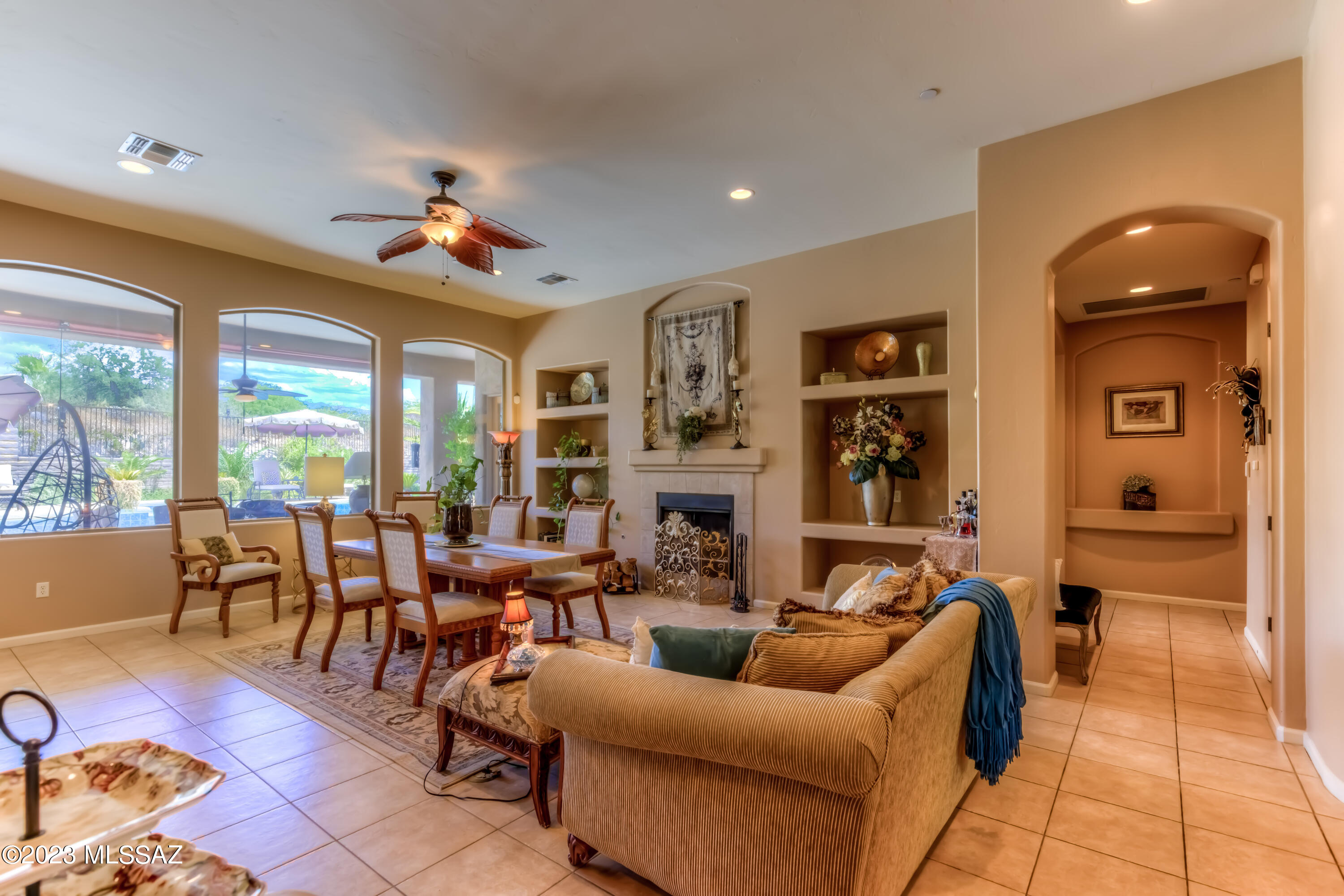 12742 North Yellow Bird Road Oro Valley, AZ 85755 - Photo 10 of 42