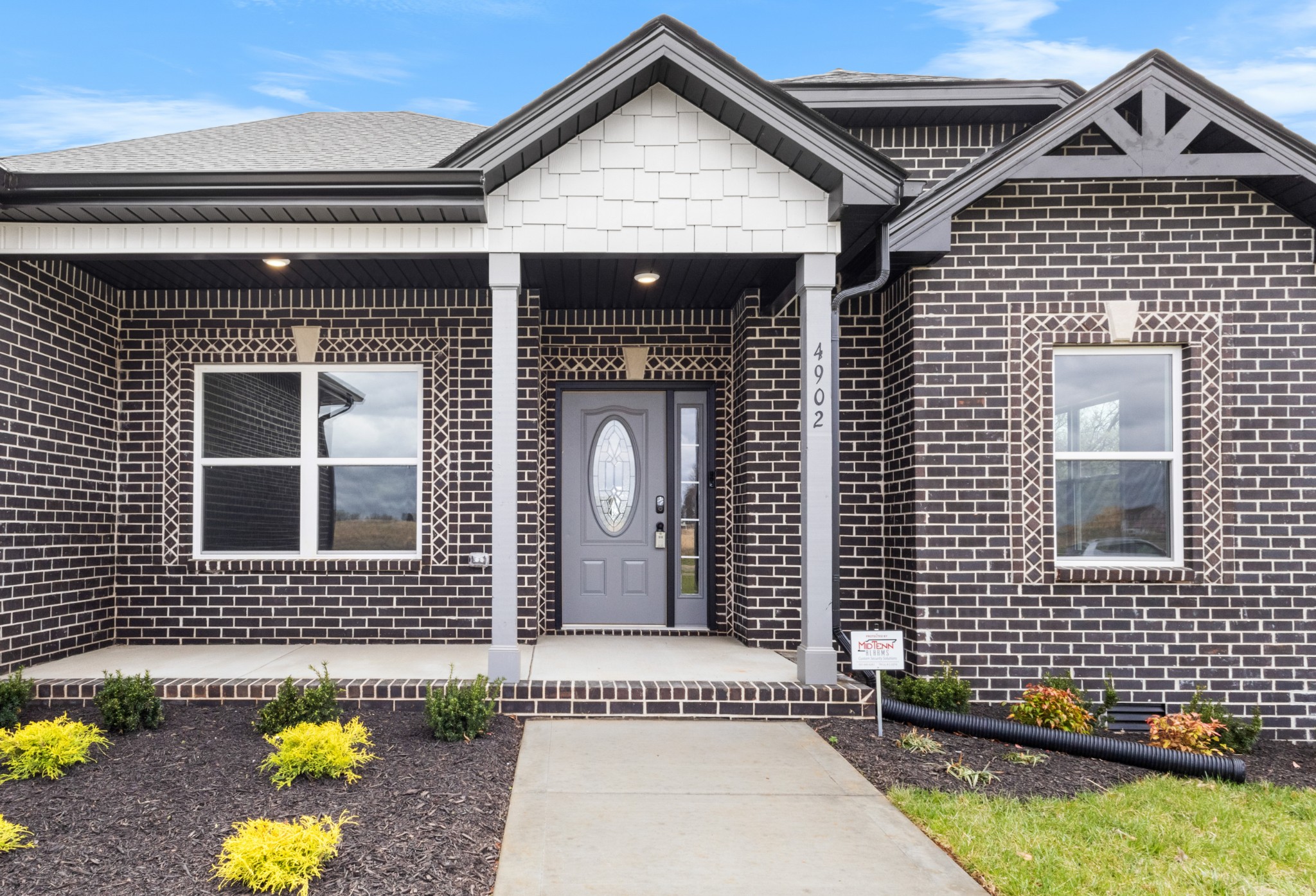 4902 Royal View Way Adams, TN 37010 - Photo 7 of 45 Gallery Image 7