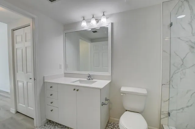 $4,500 | 700 East Boynton Beach Boulevard, Unit 403, Boynton Beach, FL 33435