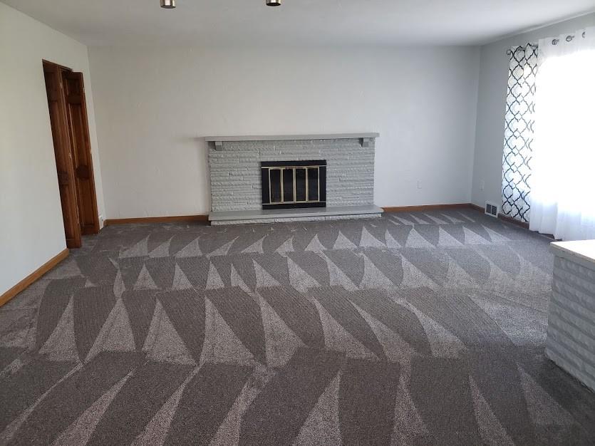 1246 Varner Road Pittsburgh, PA 15227 - Photo 5 of 23 Gallery Image 5