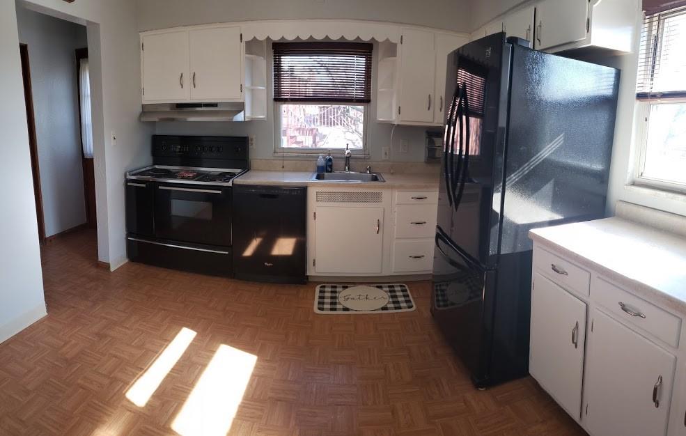 1246 Varner Road Pittsburgh, PA 15227 - Photo 9 of 23 Gallery Image 9