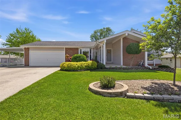 $330,000 | 2009 Brutus Court, Fenton, MO 63026