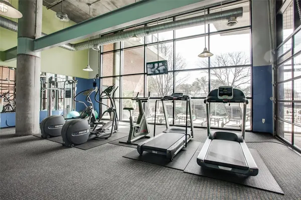$2,400 | 3110 Thomas Avenue, Unit 736, Dallas, TX 75204