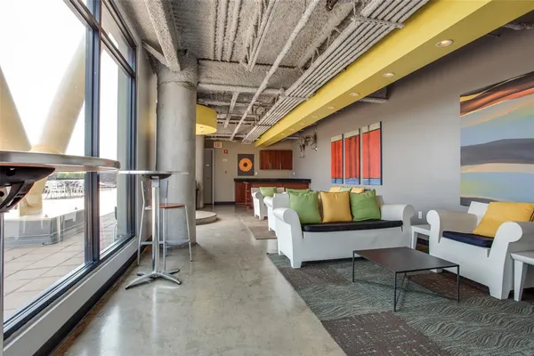 $2,400 | 3110 Thomas Avenue, Unit 736, Dallas, TX 75204