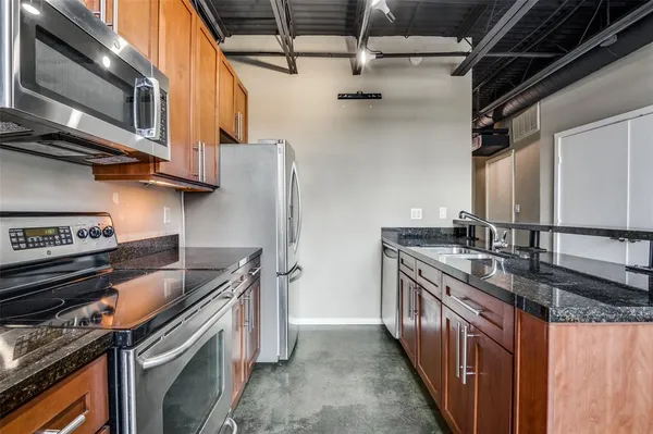 $2,400 | 3110 Thomas Avenue, Unit 736, Dallas, TX 75204