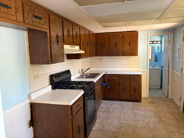 $279,900 | 16510 Sussex Drive, Orland Park, IL 60462