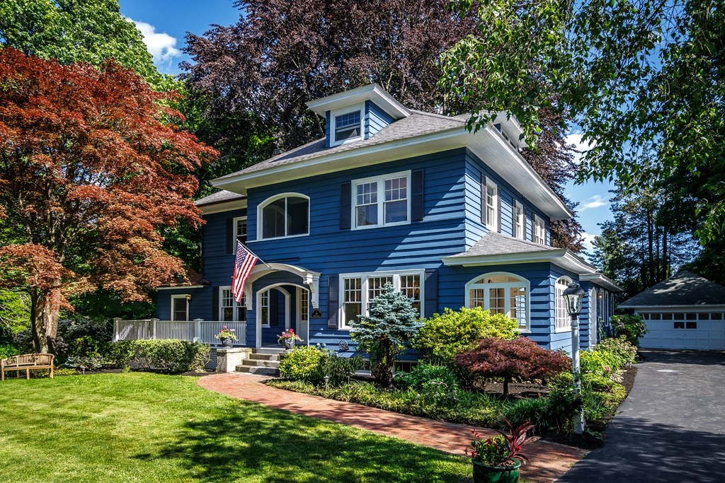 10 Spring Street Shrewsbury, MA 01545 - Photo 3 of 42 Gallery Image 3