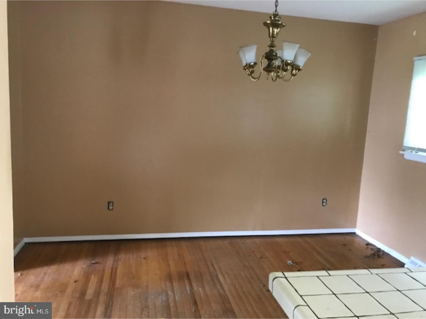790 Sterling Road Woodbury, NJ 08096 - Photo 4 of 11