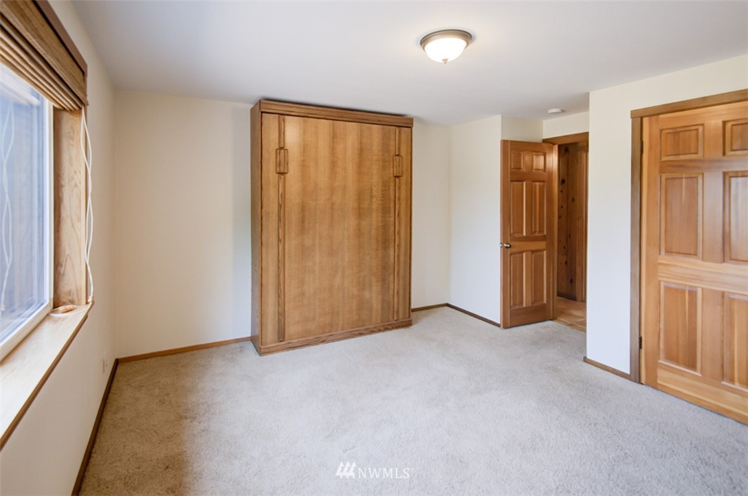 455 Russell Road Camano Island, WA 98282 - Photo 13 of 24 Gallery Image 13