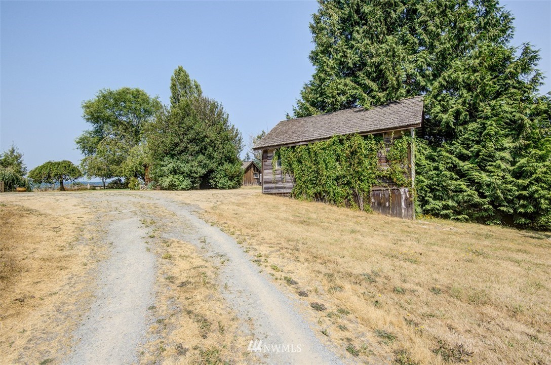455 Russell Road Camano Island, WA 98282 - Photo 20 of 24 Gallery Image 20