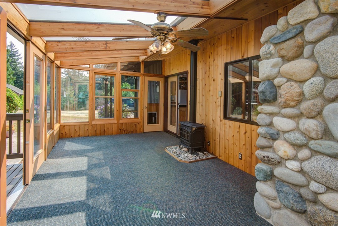 455 Russell Road Camano Island, WA 98282 - Photo 5 of 24 Gallery Image 5