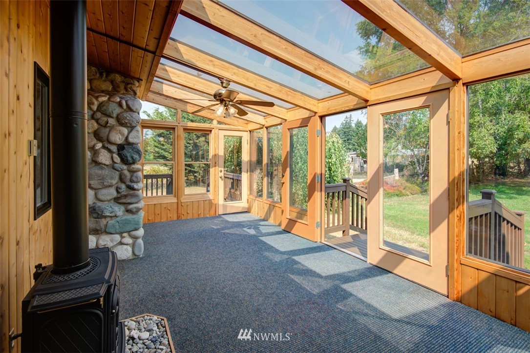 455 Russell Road Camano Island, WA 98282 - Photo 6 of 24 Gallery Image 6