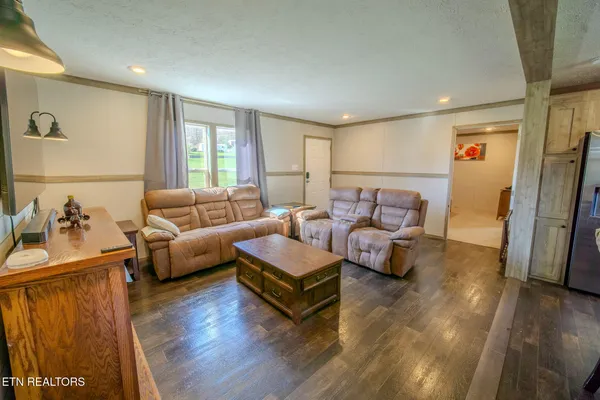 $277,998 | 316 Morris Demps Road, Sparta, TN 38583