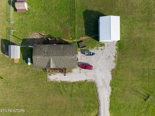 $277,998 | 316 Morris Demps Road, Sparta, TN 38583