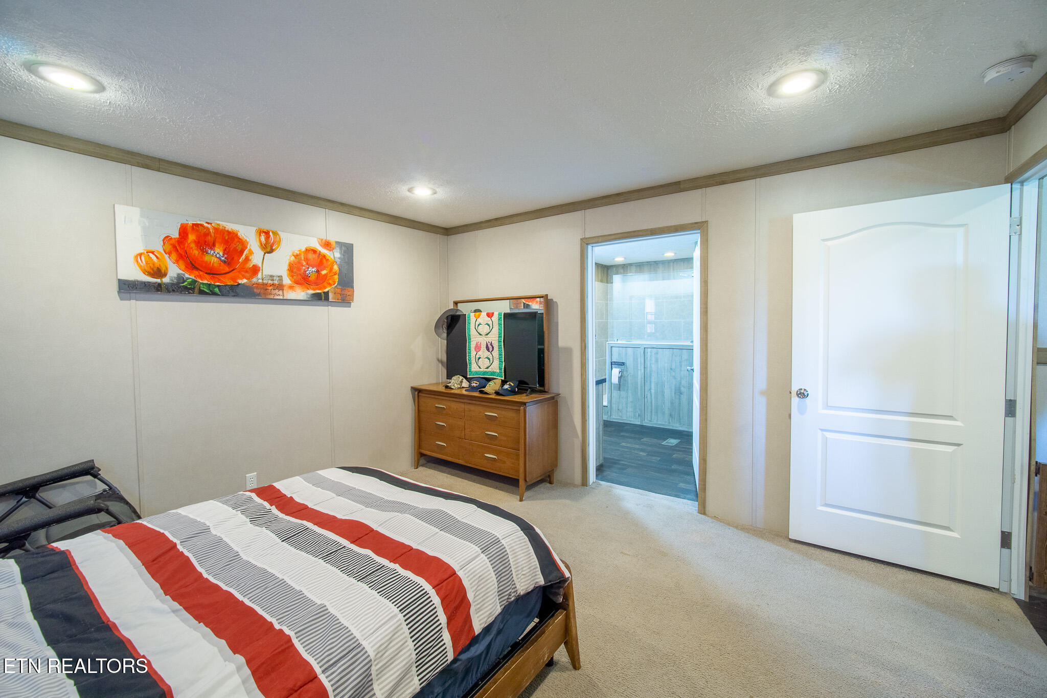 316 Morris Demps Road Sparta, TN 38583 - Photo 7 of 55 DSC05779-HDR