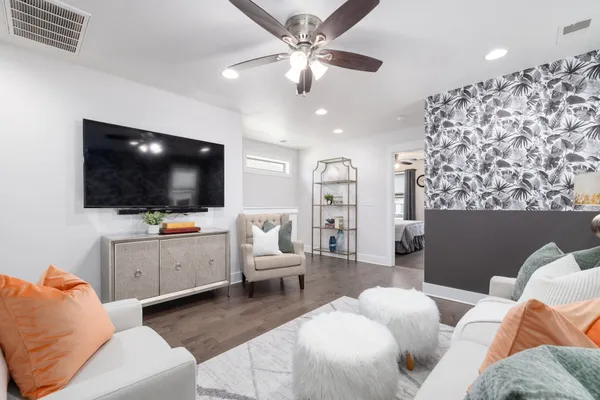 $3,500 | 2127 B 14th Avenue North, Nashville, TN 37208