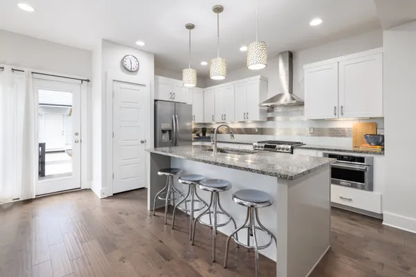 $3,500 | 2127 B 14th Avenue North, Nashville, TN 37208