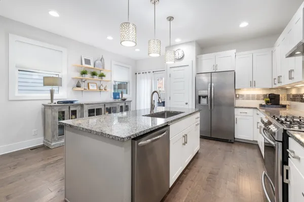 $3,500 | 2127 B 14th Avenue North, Nashville, TN 37208