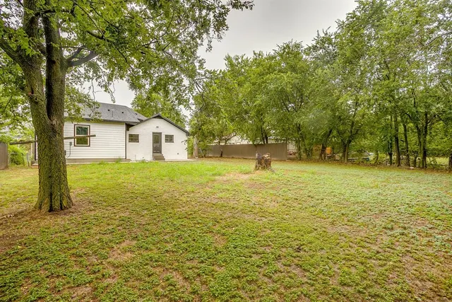 $189,900 | 1212 Hulme Street, Bowie, TX 76230