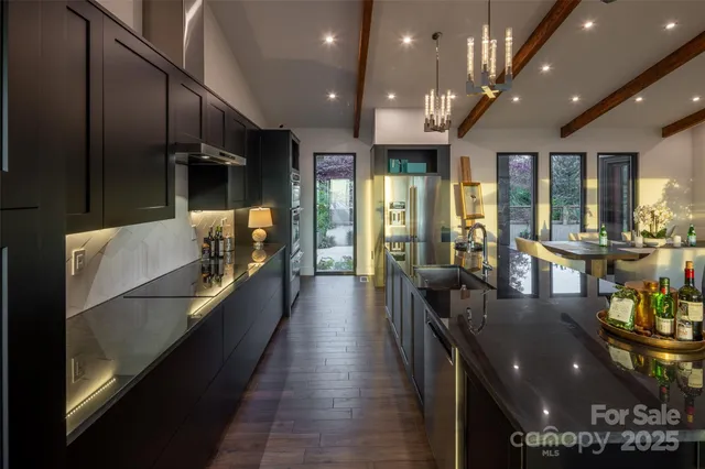 $4,800,000 | 12 Sunset Summit, Asheville, NC 28804