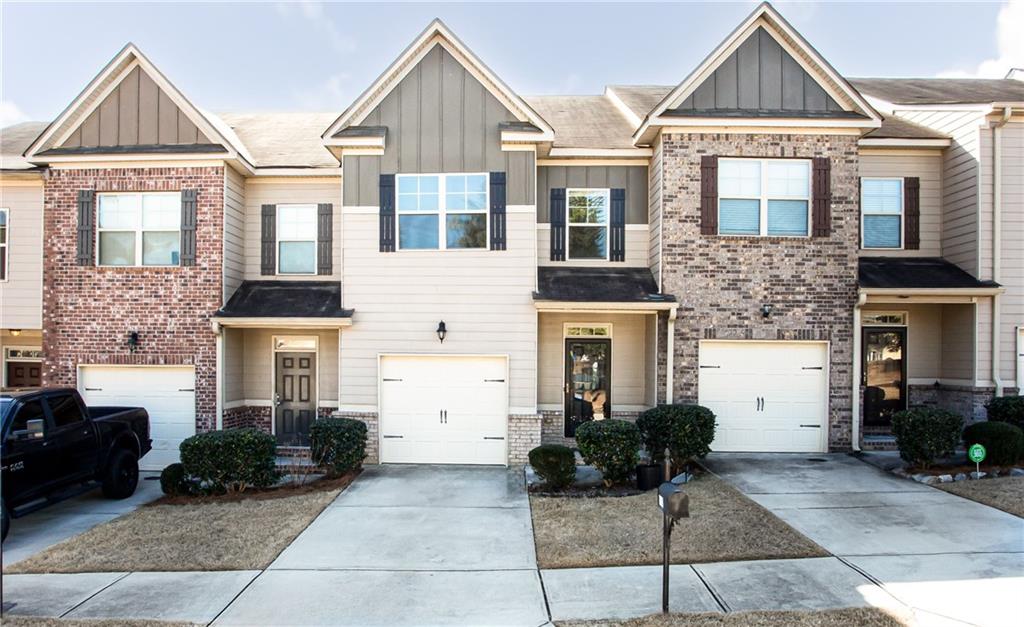 6880 Zaniah Road Atlanta, GA 30331 - Photo 1 of 33