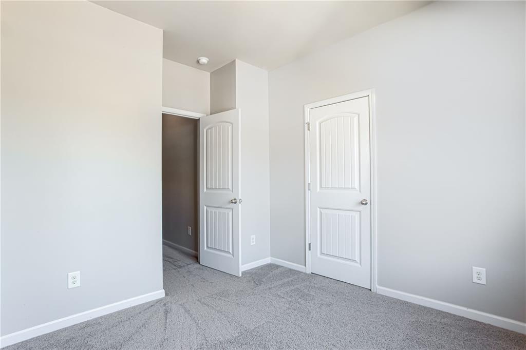 6880 Zaniah Road Atlanta, GA 30331 - Photo 18 of 33