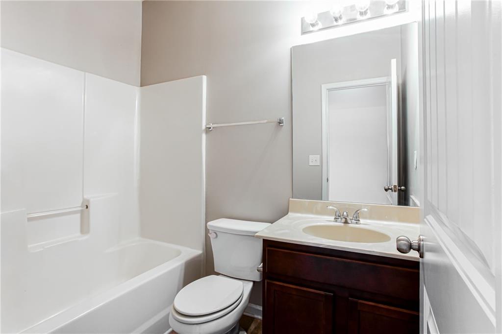 6880 Zaniah Road Atlanta, GA 30331 - Photo 19 of 33