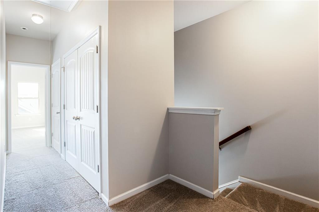 6880 Zaniah Road Atlanta, GA 30331 - Photo 10 of 33