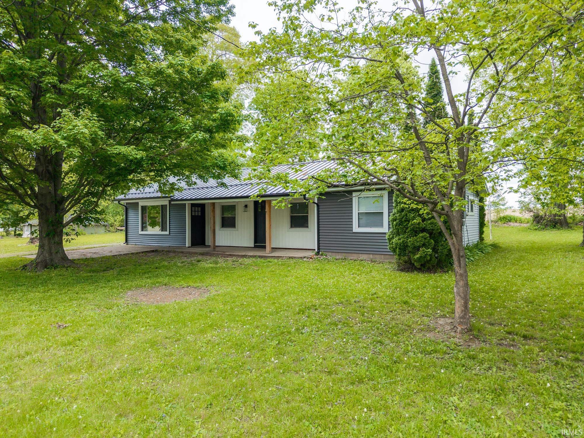 2375 South 460 East Lagrange, IN 46761 - Photo 2 of 33