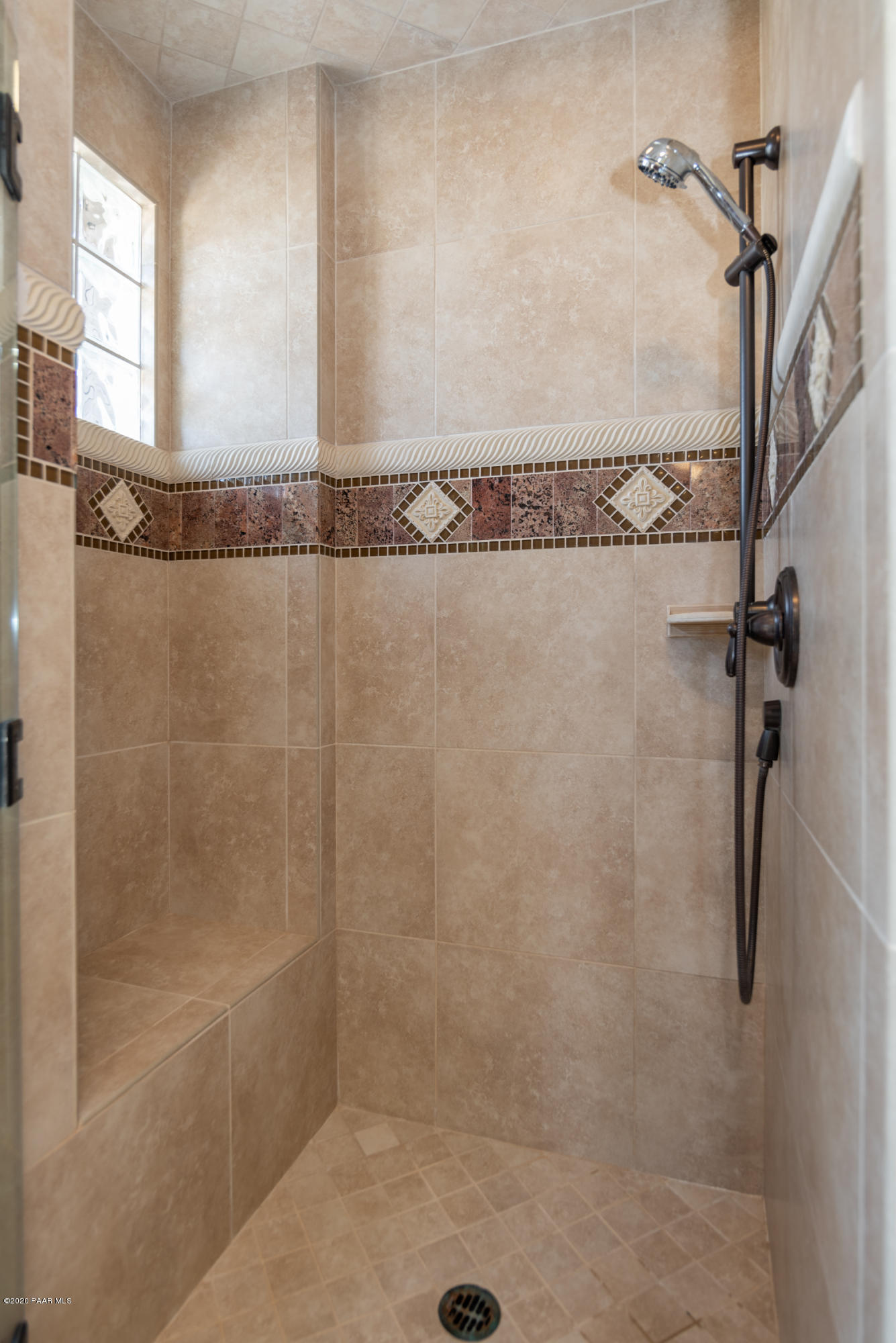 1692 Conifer Ridge Lane Prescott, AZ 86303 - Photo 19 of 40 SHOWER