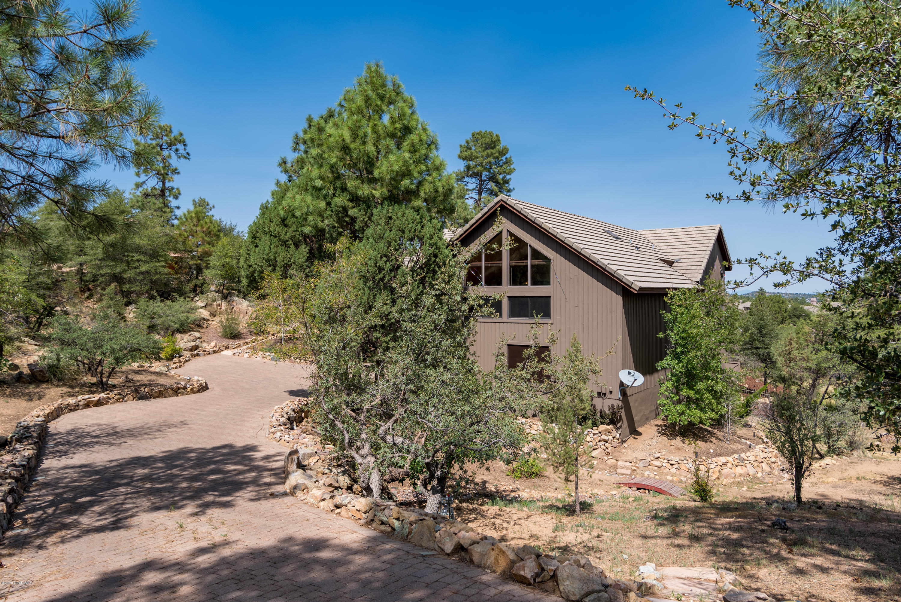 1692 Conifer Ridge Lane Prescott, AZ 86303 - Photo 6 of 40 FRONT