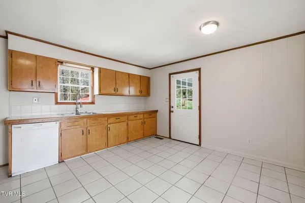 $224,900 | 304 Reservoir Street, Bristol, VA 24201