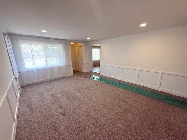 $159,000 | 16530 California Avenue, Markham, IL 60428