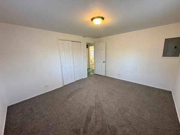 $159,000 | 16530 California Avenue, Markham, IL 60428