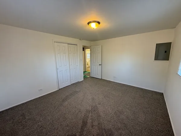 $159,000 | 16530 California Avenue, Markham, IL 60428