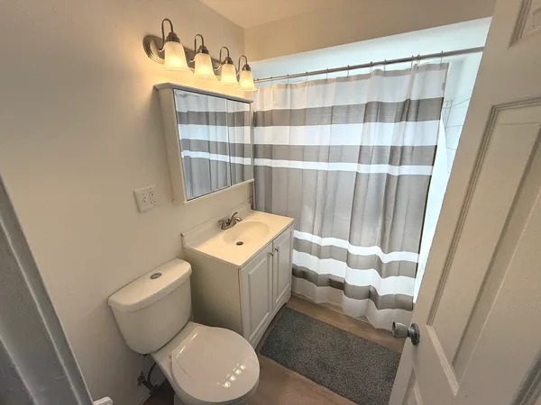 $159,000 | 16530 California Avenue, Markham, IL 60428