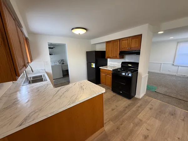 $159,000 | 16530 California Avenue, Markham, IL 60428