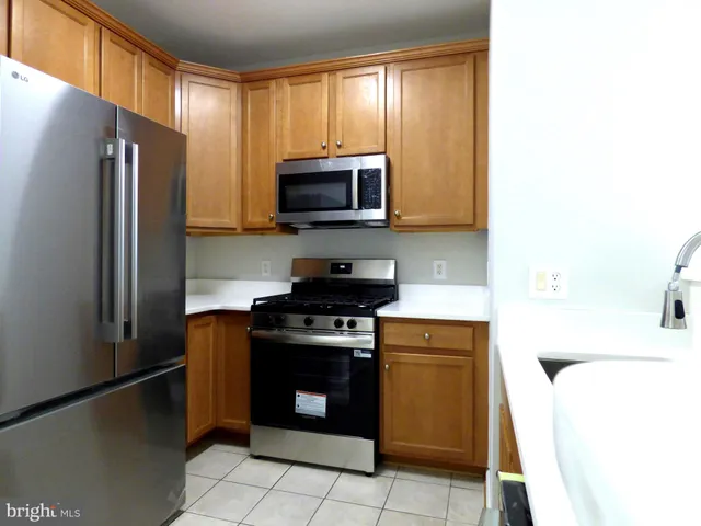 $299,900 | 3840 Lightfoot Street, Unit 345, Chantilly, VA 20151