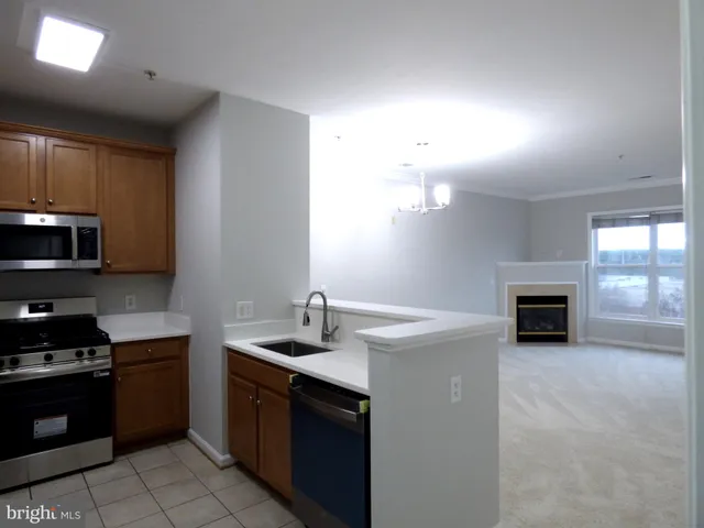 $299,900 | 3840 Lightfoot Street, Unit 345, Chantilly, VA 20151