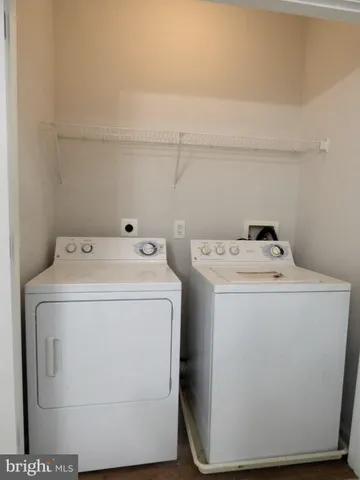 $299,900 | 3840 Lightfoot Street, Unit 345, Chantilly, VA 20151