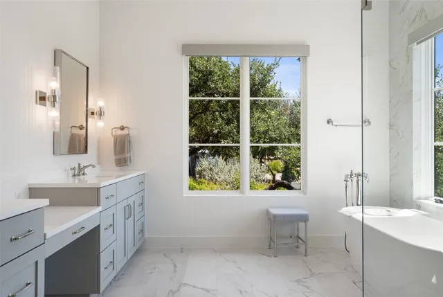 $3,395,000 | 15236 Grumbles Lane, Austin, TX 78738