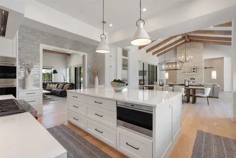 $3,395,000 | 15236 Grumbles Lane, Austin, TX 78738