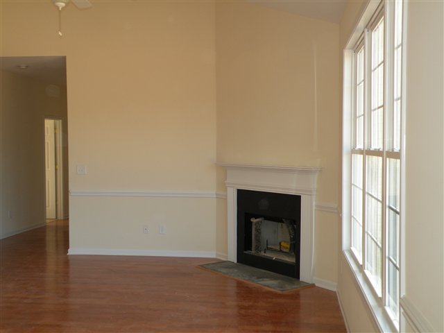 104 Elmhurst Lane Anderson, SC 29621 - Photo 5 of 11 Gallery Image 5