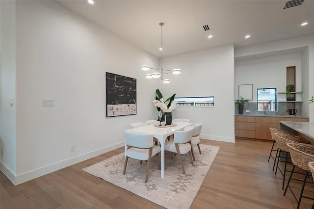 $2,000,000 | 7319 Casa Loma Avenue, Dallas, TX 75214