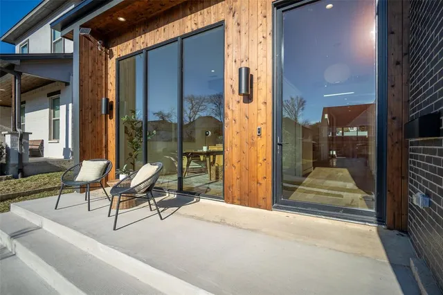 $2,000,000 | 7319 Casa Loma Avenue, Dallas, TX 75214