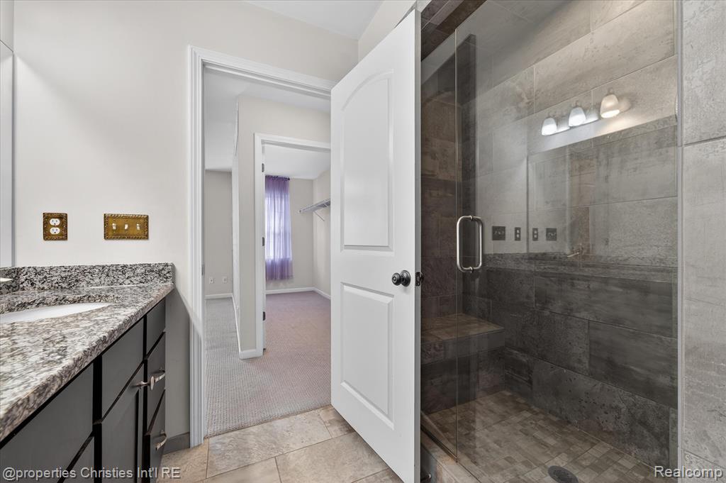 2683 Harvard Road Berkley, MI 48072 - Photo 32 of 60