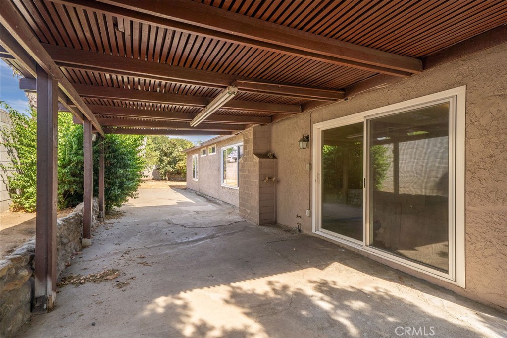 254 East Cerritos Street Rialto, CA 92376 - Photo 12 of 14 Gallery Image 12