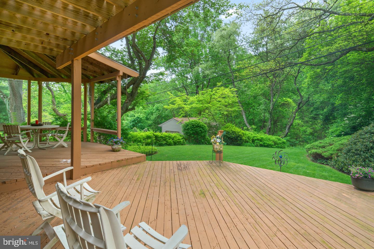 8406 Chippewa Road Philadelphia, PA 19128 - Photo 3 of 38 Deck