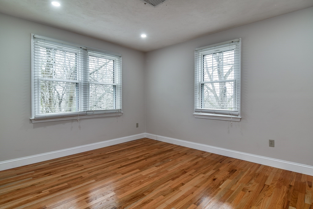 106 Danforth Street Framingham, MA 01701 - Photo 19 of 25