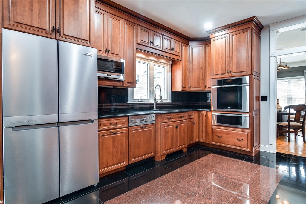 106 Danforth Street Framingham, MA 01701 - Photo 9 of 25